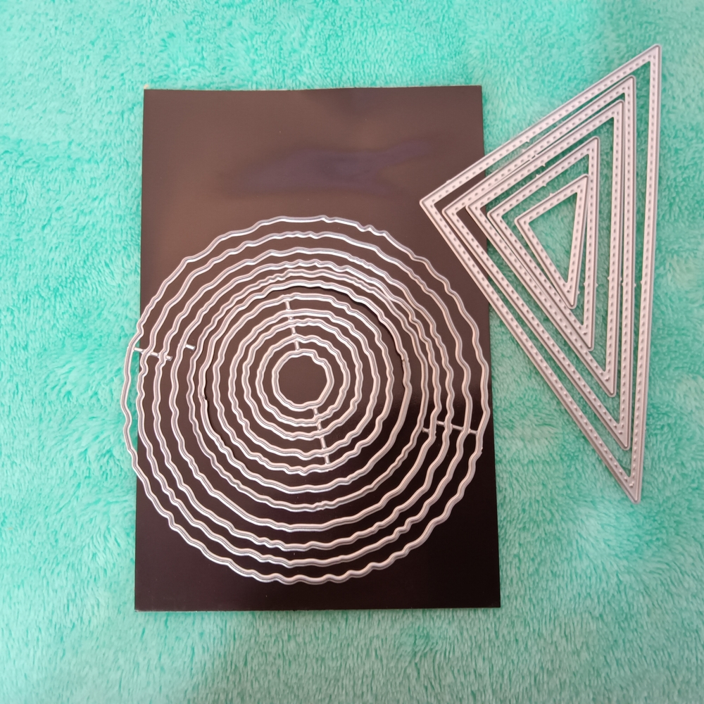 Deckled Circles & Triangular Craft Cutting Dies